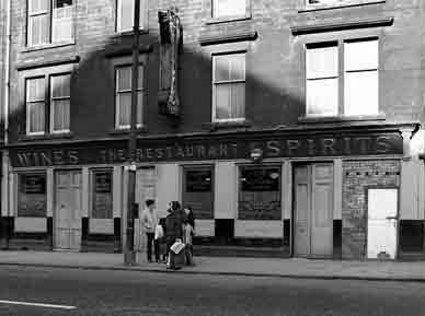 Connolly's Bar Glasgow Road Clydebank